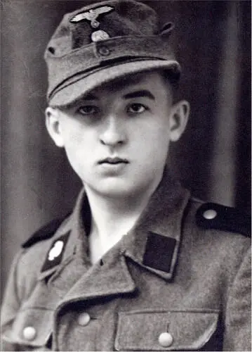 Ernst Köhler mit 17 Jahren in Meiningen In Meiningen Als mit Hitlers - фото 2