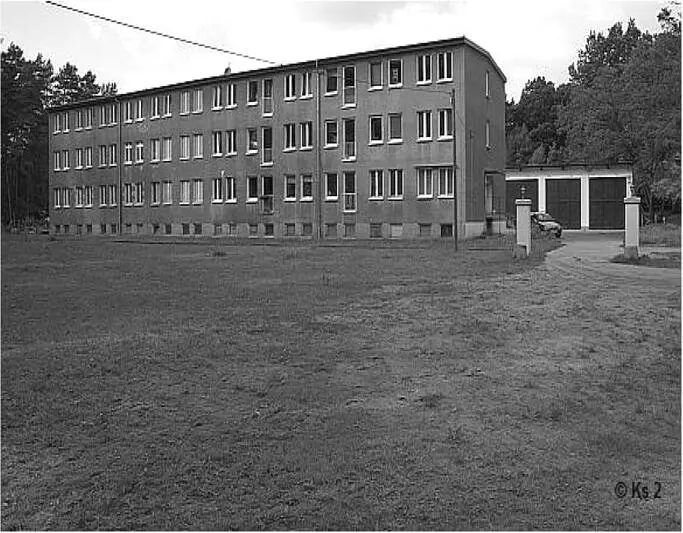 Versteckt in einem Waldgebiet nahe der Ortslage Palingen befindet sich die - фото 16