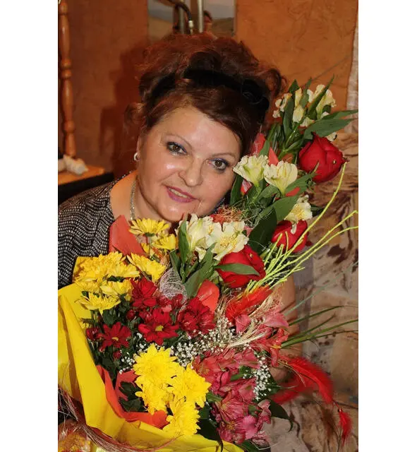 Лена Решетникова Наташа Семихатова Лена Тыры - фото 38