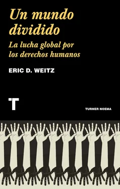 Eric D. Weitz Un mundo dividido обложка книги