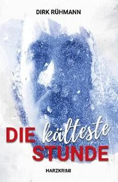 Dirk Rühmann Die kälteste Stunde обложка книги