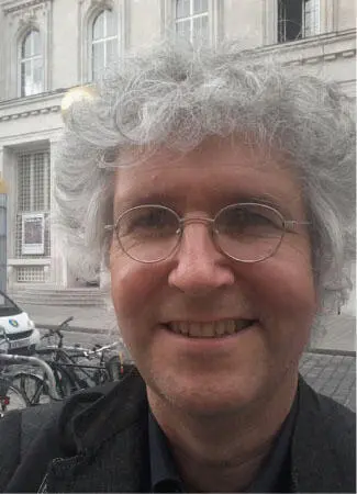 Stefan Schmidt DiplIng Herr Schmidt ist Landschaftsarchitekt und Lehrer in - фото 11