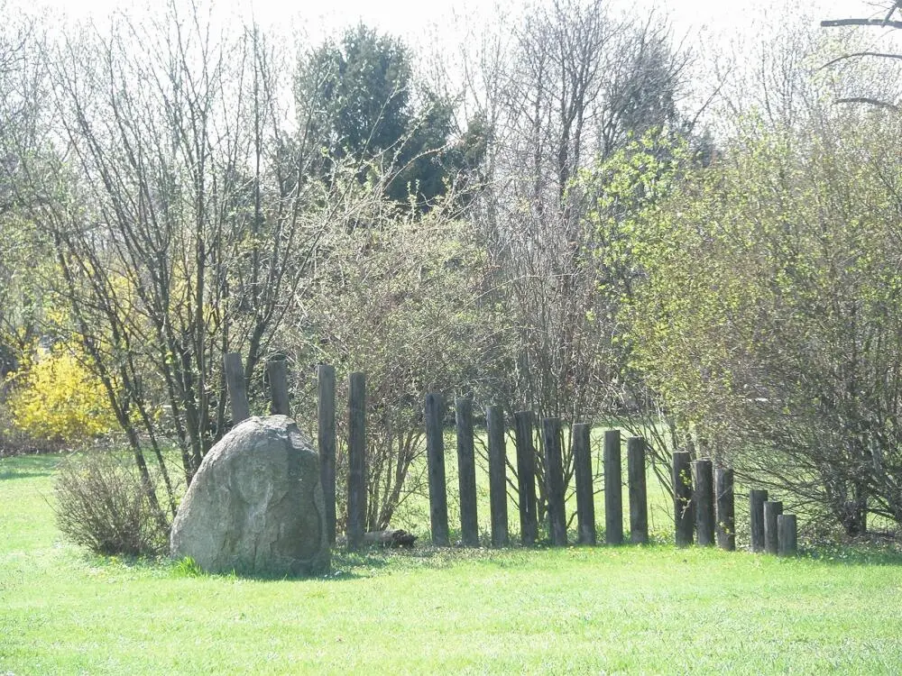 Bild 19 Der Park der Ruhe und Kraft auf dem Zentralfriedhof in Wien Quelle - фото 28
