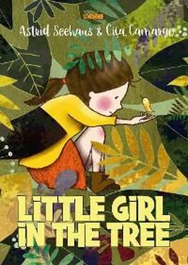 Astrid Seehaus Little Girl In The Tree обложка книги