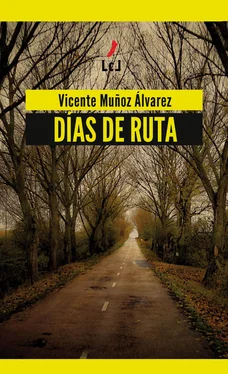 Vicente Muñoz Álvarez Días de ruta обложка книги