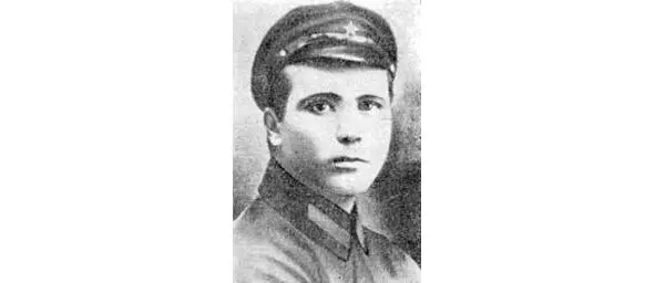 Герой Советского Союза Г ААлексеев помощник командира сабельного взвода 55го - фото 21