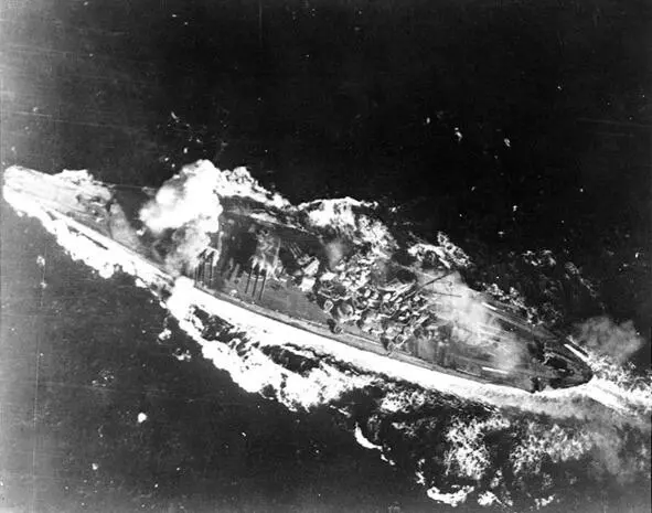 This time on April 7 1945 the Yamato and her escort were attacked by 227 - фото 14