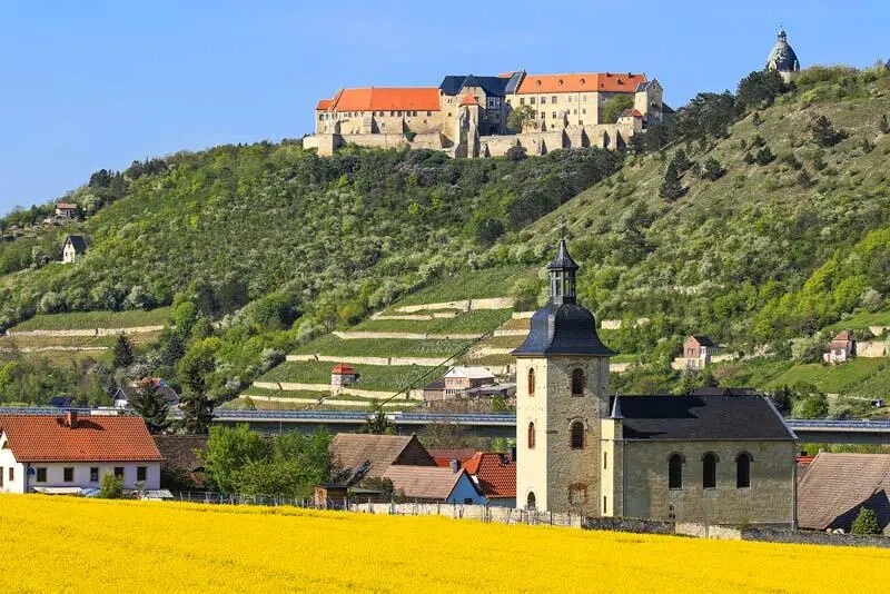 2 Naumburger DomHier steht Deutschlands Superstar Uta ist zwar in Stein - фото 10