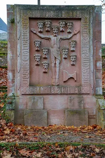 Das in Stein gemeißelte Blutwunder von Walldürn Pilgerten anfangs nur die - фото 45