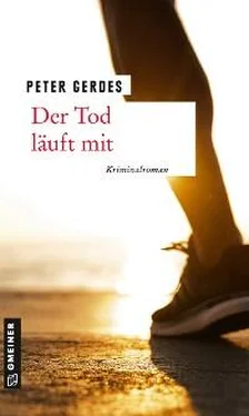 Peter Gerdes Der Tod läuft mit обложка книги