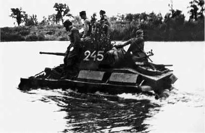 Танк Т70М Войска Польского с десантом на переправе Лето 1944 года Легкий - фото 271