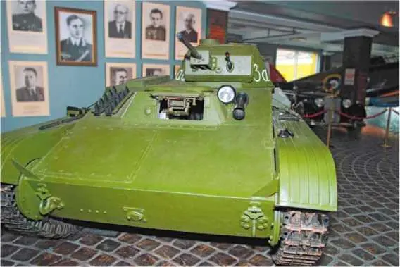 Легкие танки Т60 в экспозициях Военноисторического музея бронетанкового - фото 284