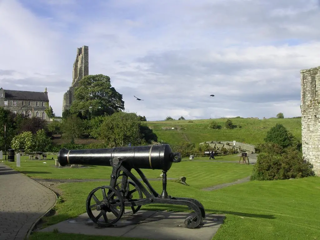 Angriff auf St Marys Abbey County Kildare Die Grafschaft westlich von Dublin - фото 49