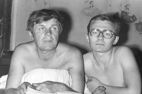 Папа и я 1986 год Есть папина фотография где он на документы - фото 84