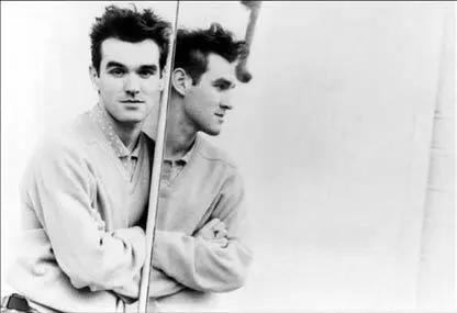 Morrissey posiert als Schuhverkäufer Jo aus A Taste Of Honey LFI Morrissey - фото 10
