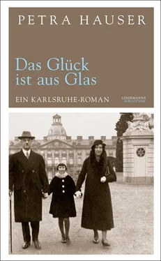 Petra Häußer Das Glück ist aus Glas обложка книги