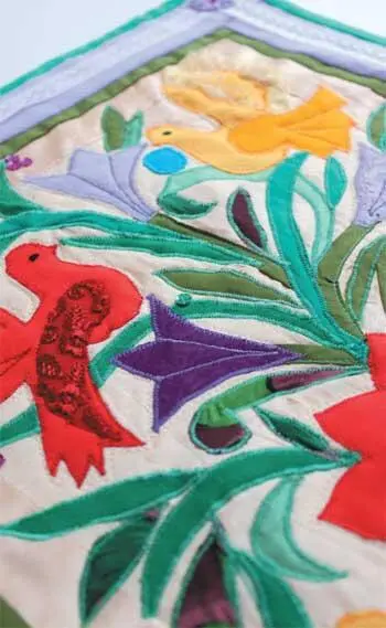 Панно Сказочный сад фрагмент Райские птицы Пестрая сидушка - фото 102