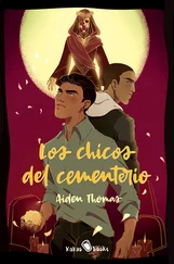 Aiden Thomas - Los chicos del cementerio