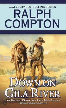 Ralph Compton Down on Gila River обложка книги