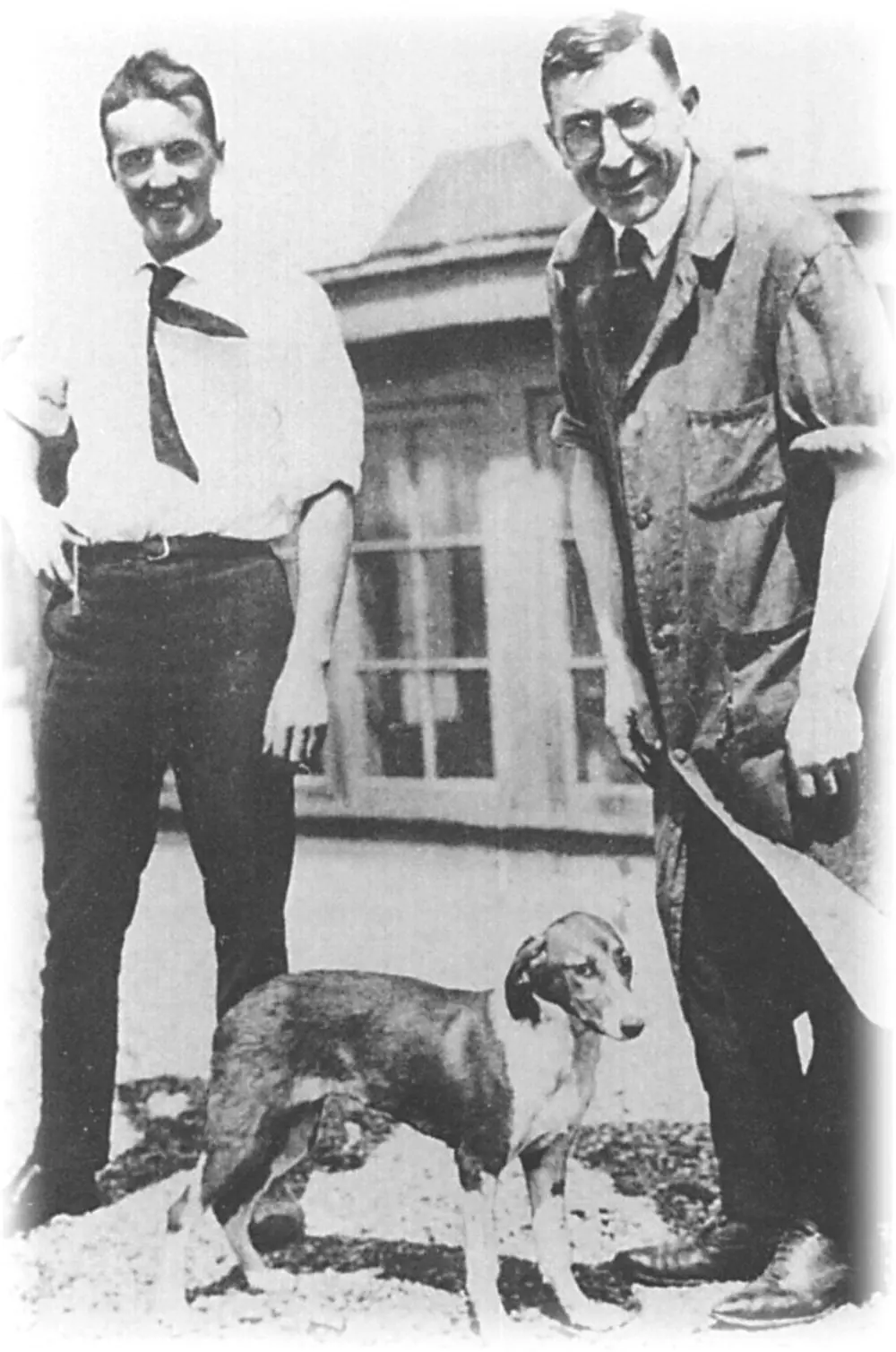 Figure 25 Charles Best and Frederick Banting in Toronto in 1922 the dog is - фото 10
