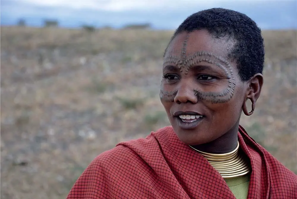 A Datoga woman with traditional facial scarification Kathy Gerber Wikimedia - фото 16