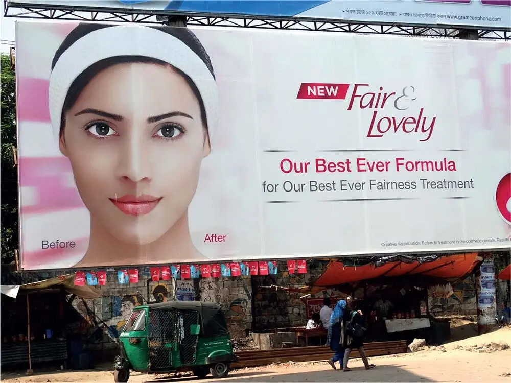 Fair Lovely Billboard advertising skinwhitening cream in Chittagong - фото 19