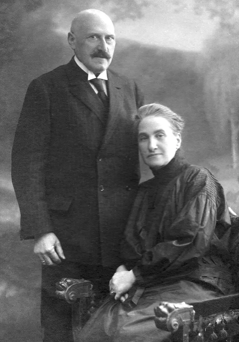 2 Friederike 18631935 und Bernhard Steinfeld 18581931 die Eltern von - фото 2