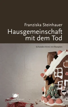 Franziska Steinhauer Hausgemeinschaft mit dem Tod обложка книги