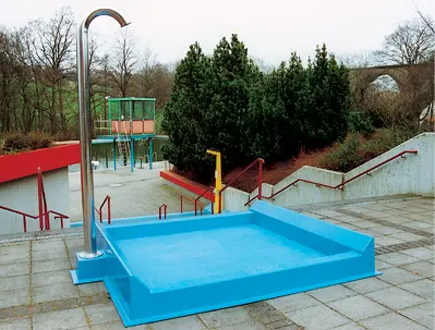 ElternKindBereich mit abgerundeter Kunststoffauskleidung Hallenbad - фото 175