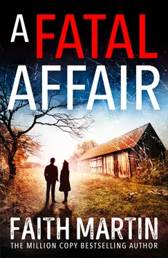 Faith Martin A Fatal Affair обложка книги