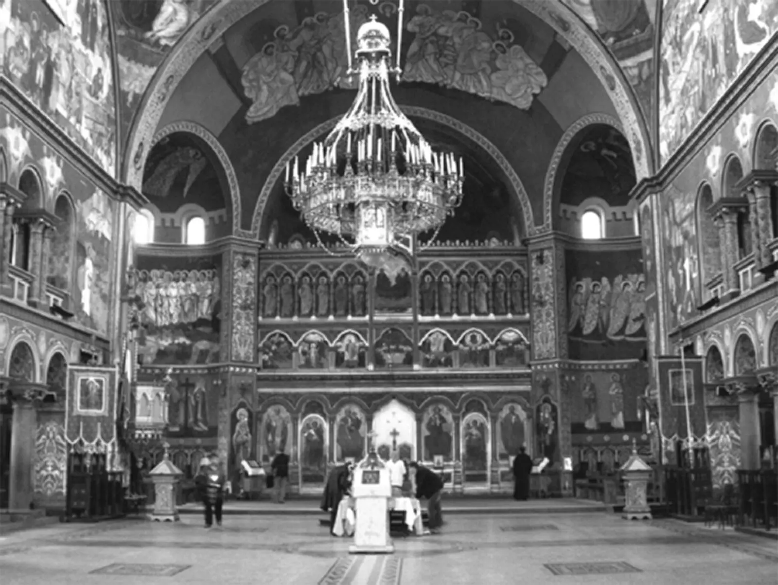 Figure 13 Holy Trinity Orthodox Cathedral Sibiu Romania nave and - фото 4