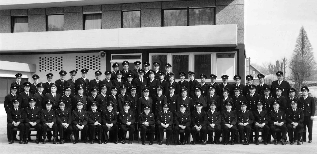 Bild 3 Die Feuerwehr Lemgo 1970 Quelle Archiv Freiwillige FeuerwehrAlte - фото 3