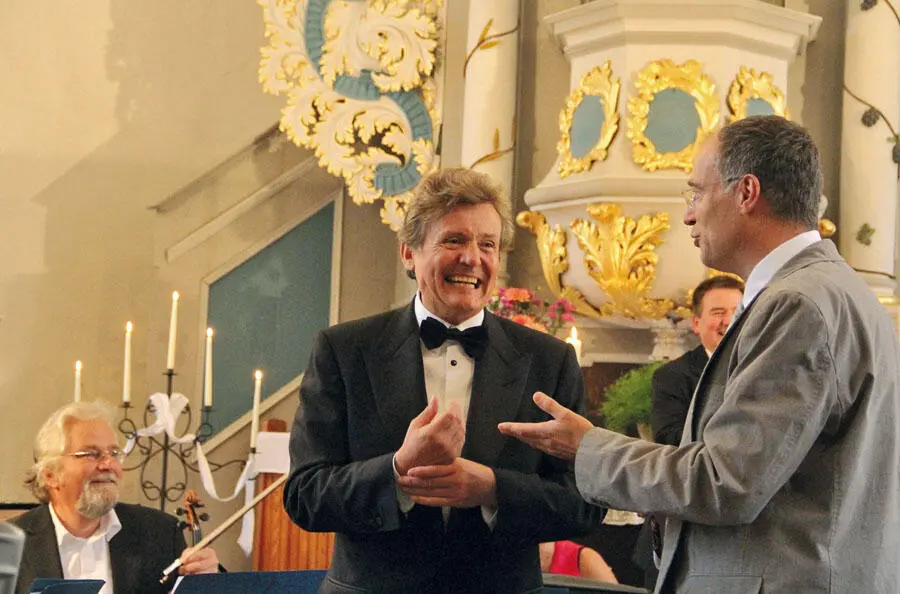 Konzert in der Heimat mit dem Salonorchester Untern Linden und Pfarrer - фото 5