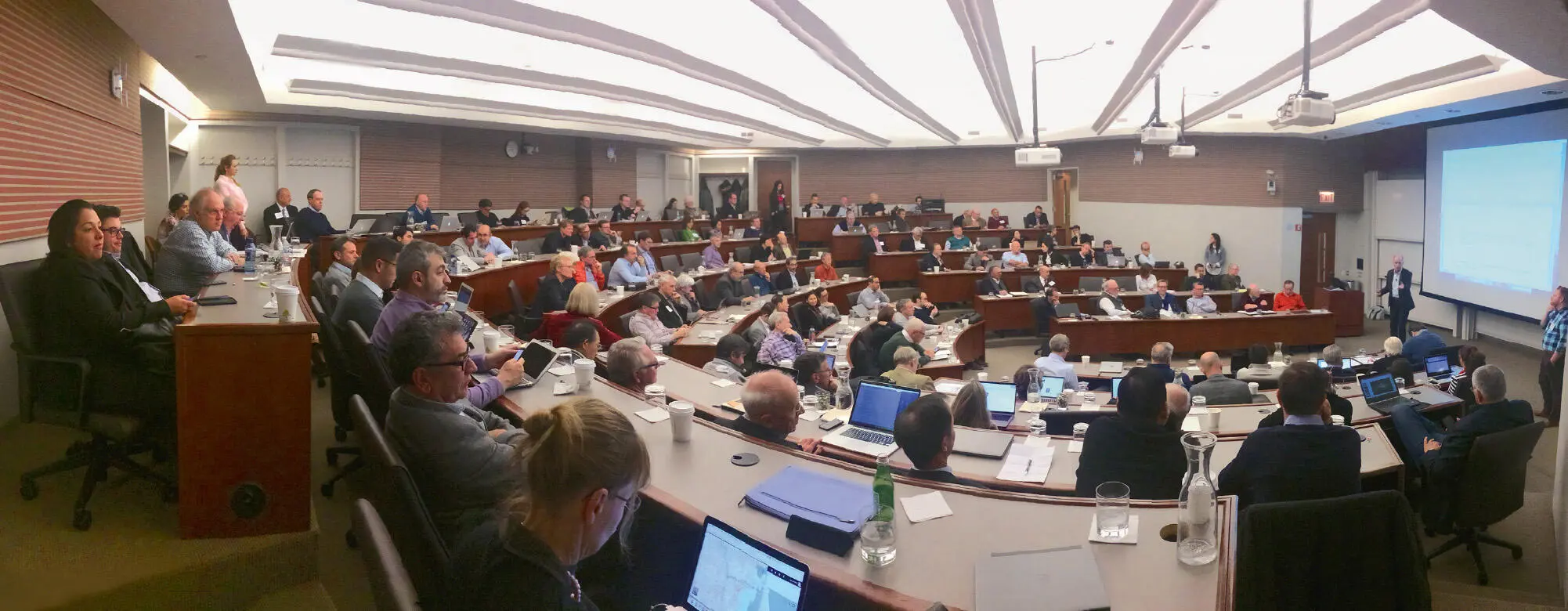 Abb 1 Auf der Konsensuskonferenz in Chicago wurde von 110 Experten aus der - фото 81