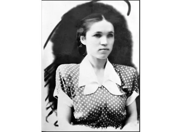 Панышева Вера Дмитриевна 1945 Старшая сестра Любовь была во время Великой - фото 6