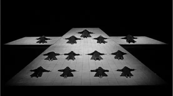 Escena de Diálogos de carmelitas de Francis Poulenc Horca por motivos - фото 23