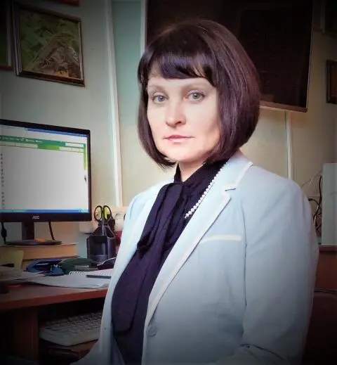 OE Glukhovareceived PhD in Vacuum and Plasma Electronics 1997 and Dr Sc - фото 9