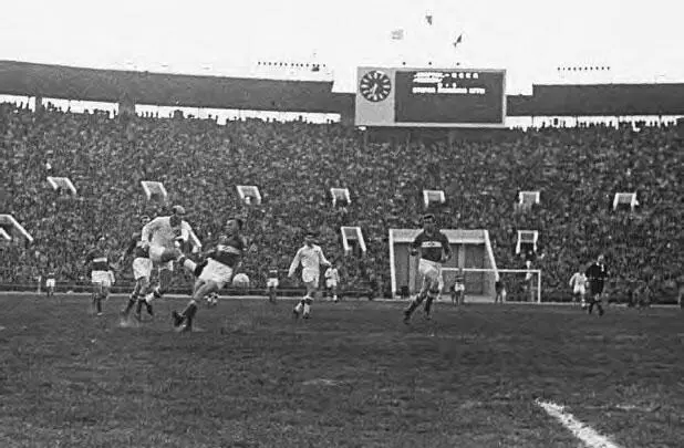 1961 Центральный стадион им Ленина Лужники СпартакЦСКА Спустя секунду - фото 15