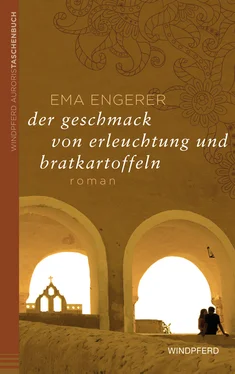 Ema Engerer Der Geschmack von Erleuchtung und Bratkartoffeln обложка книги