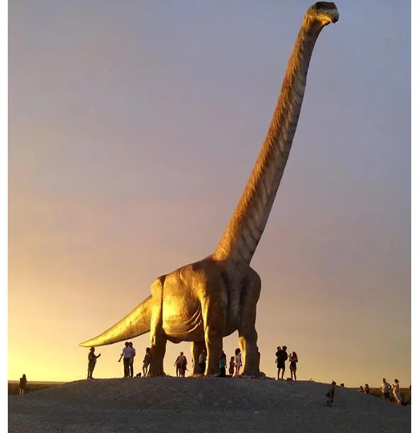 Tytanozaur Obiekt artystyczny rekonstrukcja Okres jurajski nazwany na cześć - фото 16