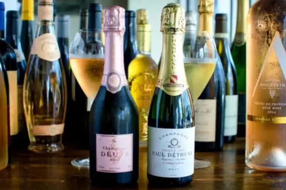 Источник httpswwwsavortonightcomwinespiritsfooqsgrowerchampagnemenu - фото 15