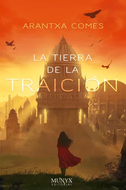 Arantxa Comes La tierra de la traición обложка книги