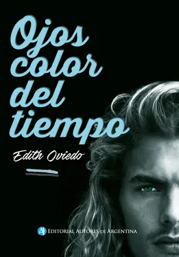 Edith María Del Valle Oviedo Ojos color del tiempo обложка книги