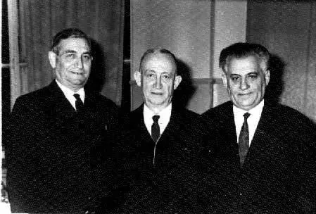 Братья Вайсман Копель слева Лев Давид 70летие Льва Вайсмана 1971 год - фото 13