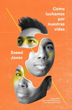 Saeed Jones Cómo luchamos por nuestras vidas обложка книги