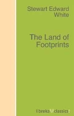 Stewart Edward White The Land of Footprints обложка книги