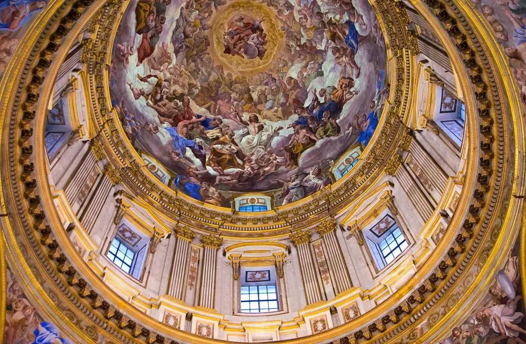 Schatzkammer des hl Januarius Blick in die prächtige Kuppel Complesso - фото 16