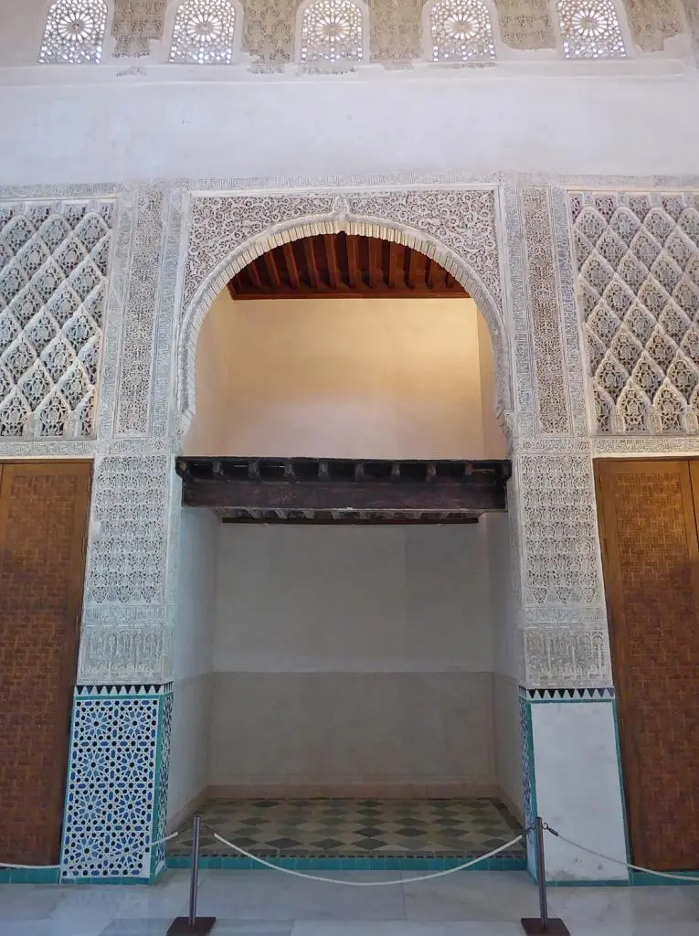 Ornamentale Pracht im Cuarto Real de Santo Domingo Eine weitere Möglichkeit - фото 43