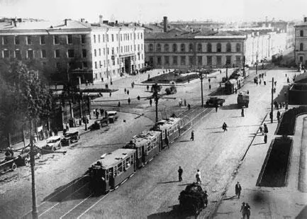 СанктПетербург Площадь Труда 1930е гг Везде куда ни сунься натыкаешься - фото 6