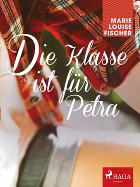 Marie Louise Fischer Die Klasse ist für Petra обложка книги